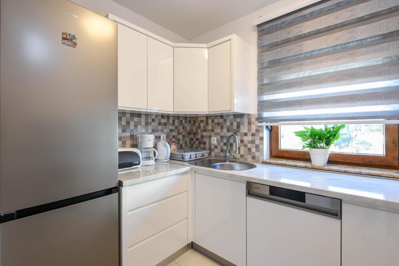 Lidija Apartmani Оребич Экстерьер фото