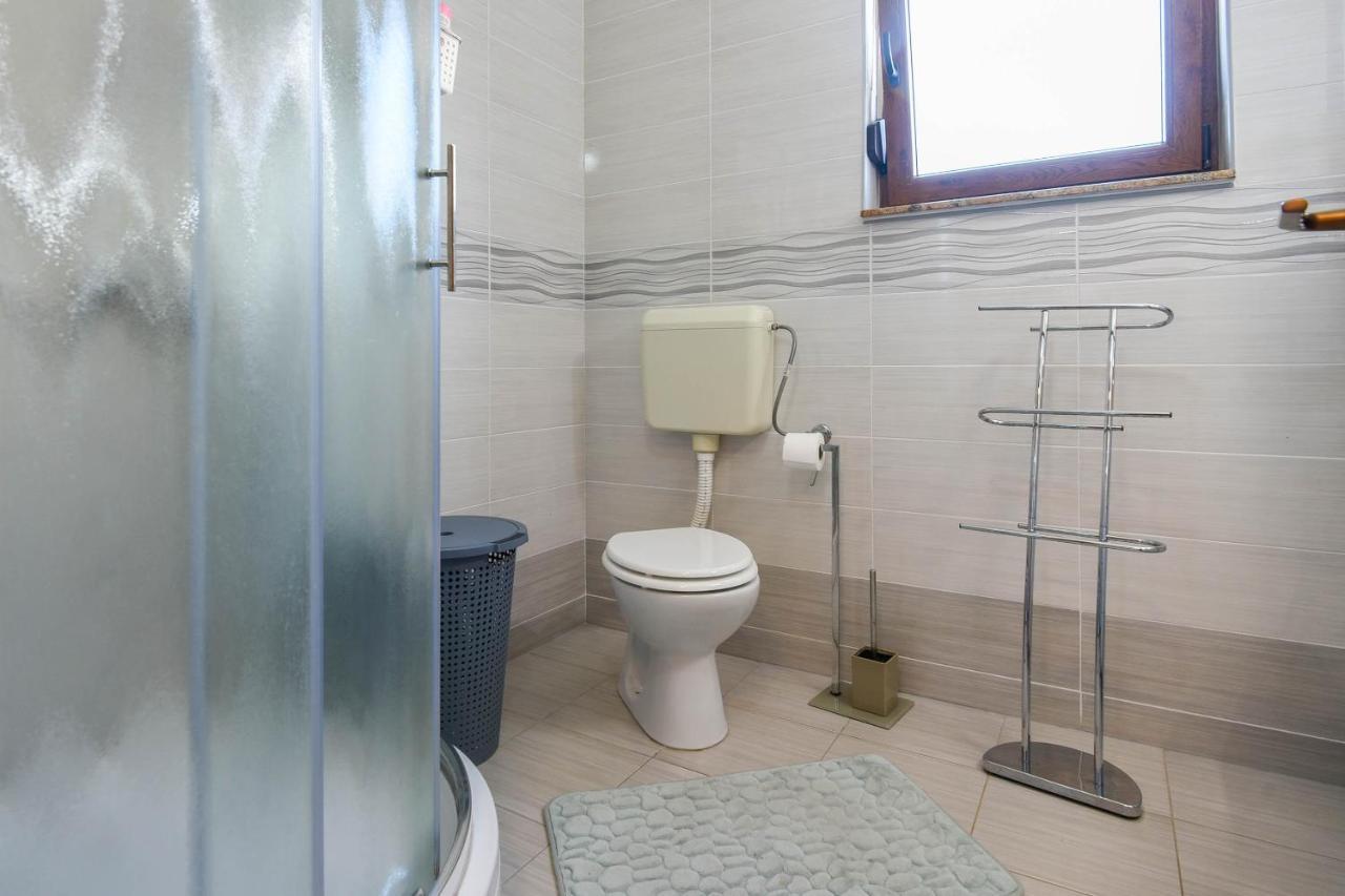 Lidija Apartmani Оребич Экстерьер фото